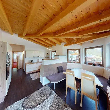 Apartment A Casa Bernstein