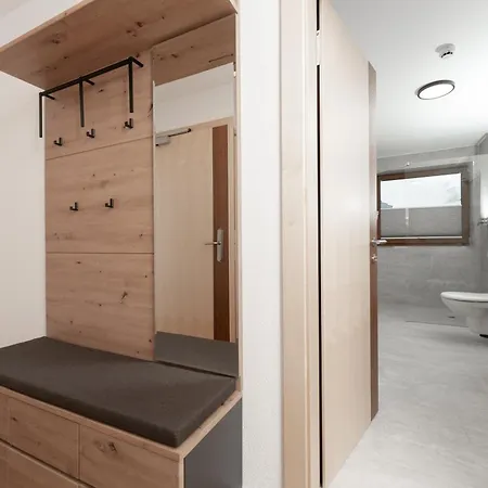 A Casa Bernstein Apartment