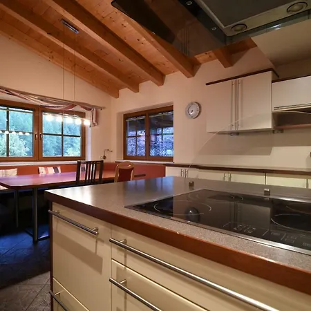 A Casa Bernstein Apartment